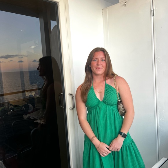 Meet your Posher, Izzy - Picture 1 of 1